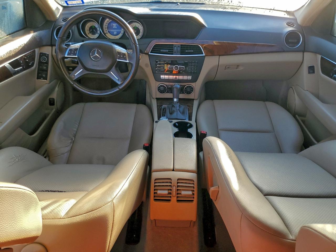 2013 Mercedes-Benz C 250 VIN: WDDGF4HB8DA827034 Lot: 96316995