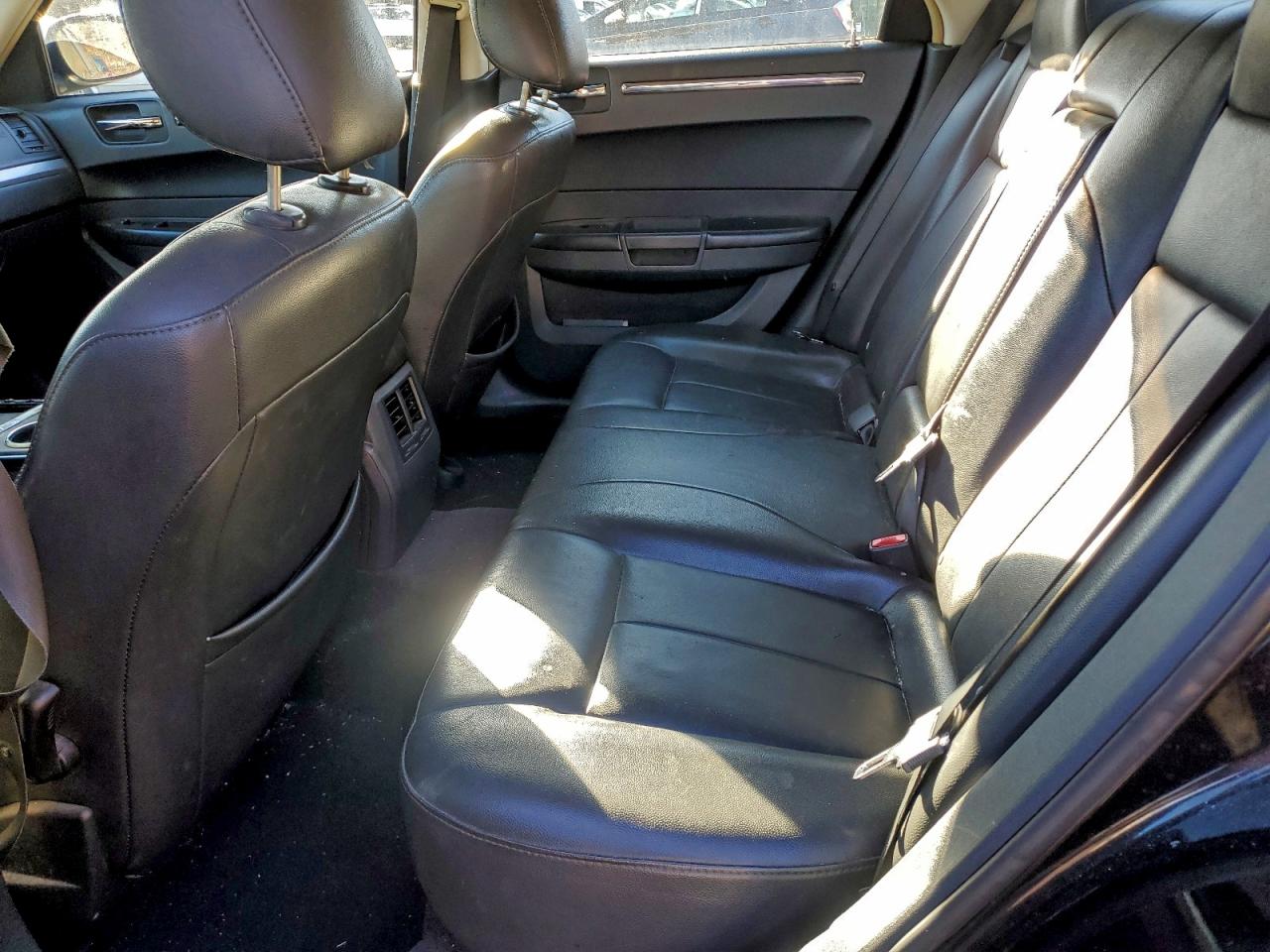 2011 Chrysler 300 Touring VIN: 2C3CA5CV3AH274468 Lot: 94834955