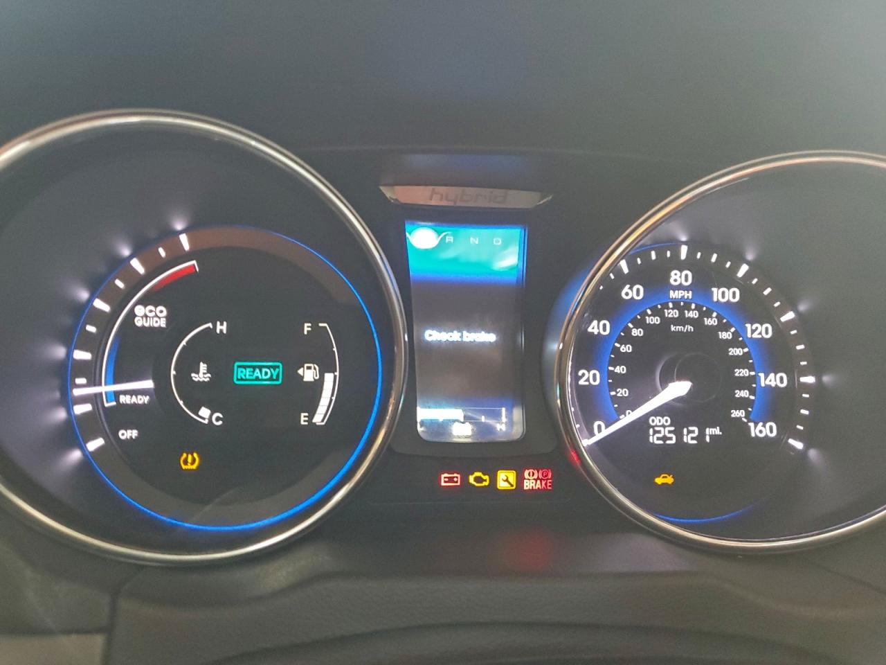 2015 Hyundai Sonata Hybrid VIN: KMHEC4A40FA127626 Lot: 95481335