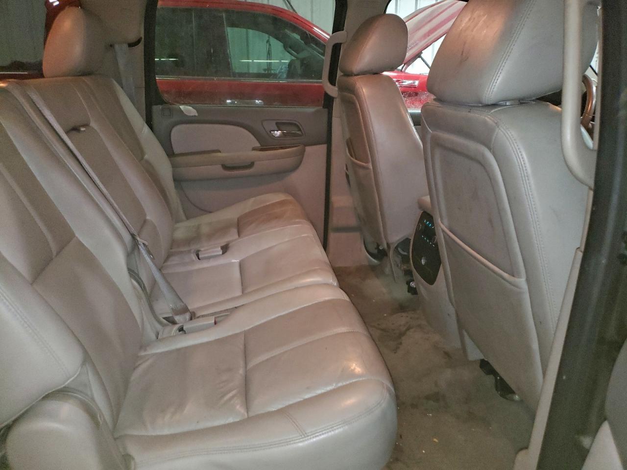 2012 Chevrolet Suburban K1500 Lt VIN: 1GNSKJE72CR184413 Lot: 97208045