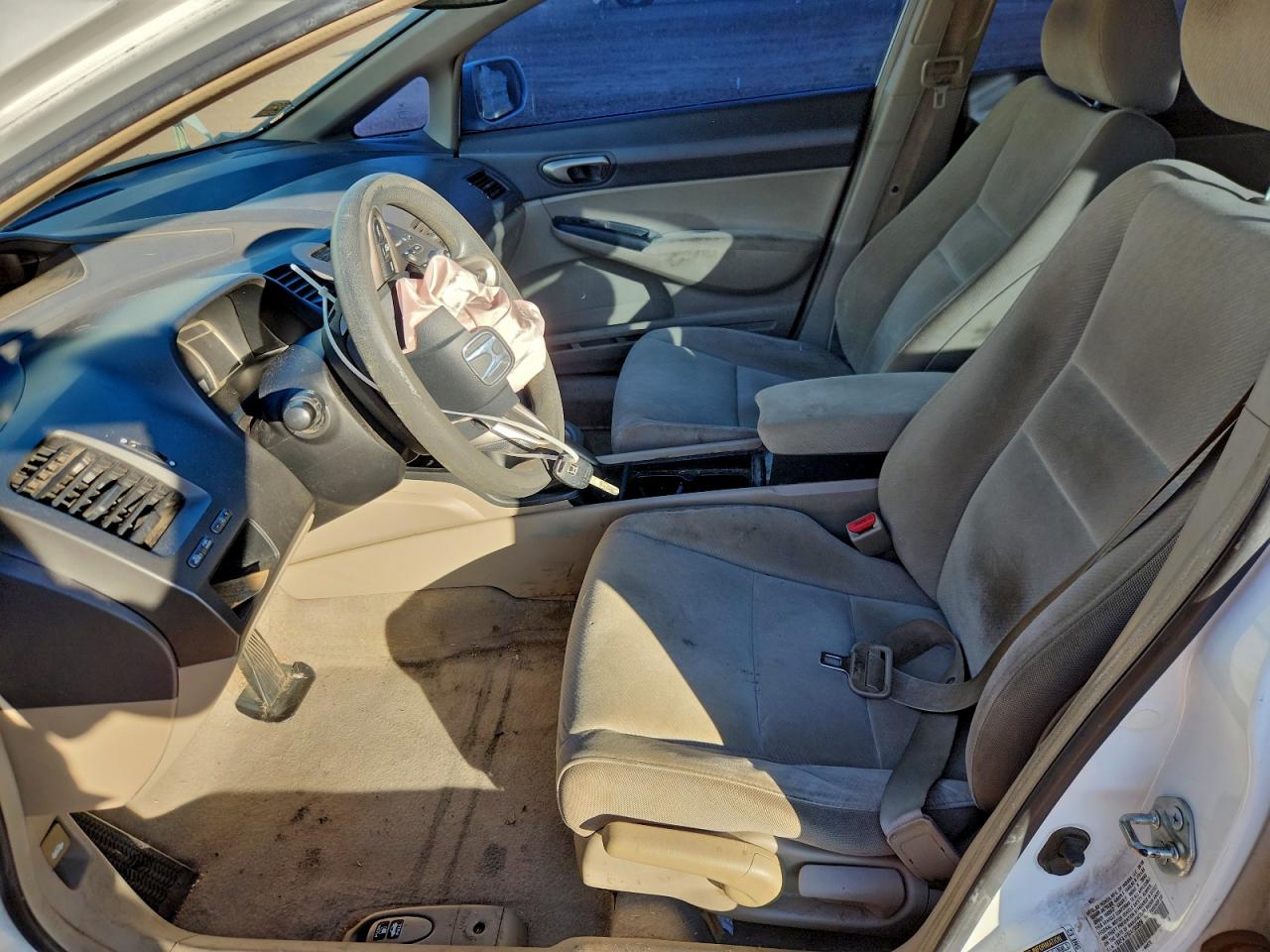 2010 Honda Civic Lx VIN: 19XFA1F50AE005806 Lot: 95458275