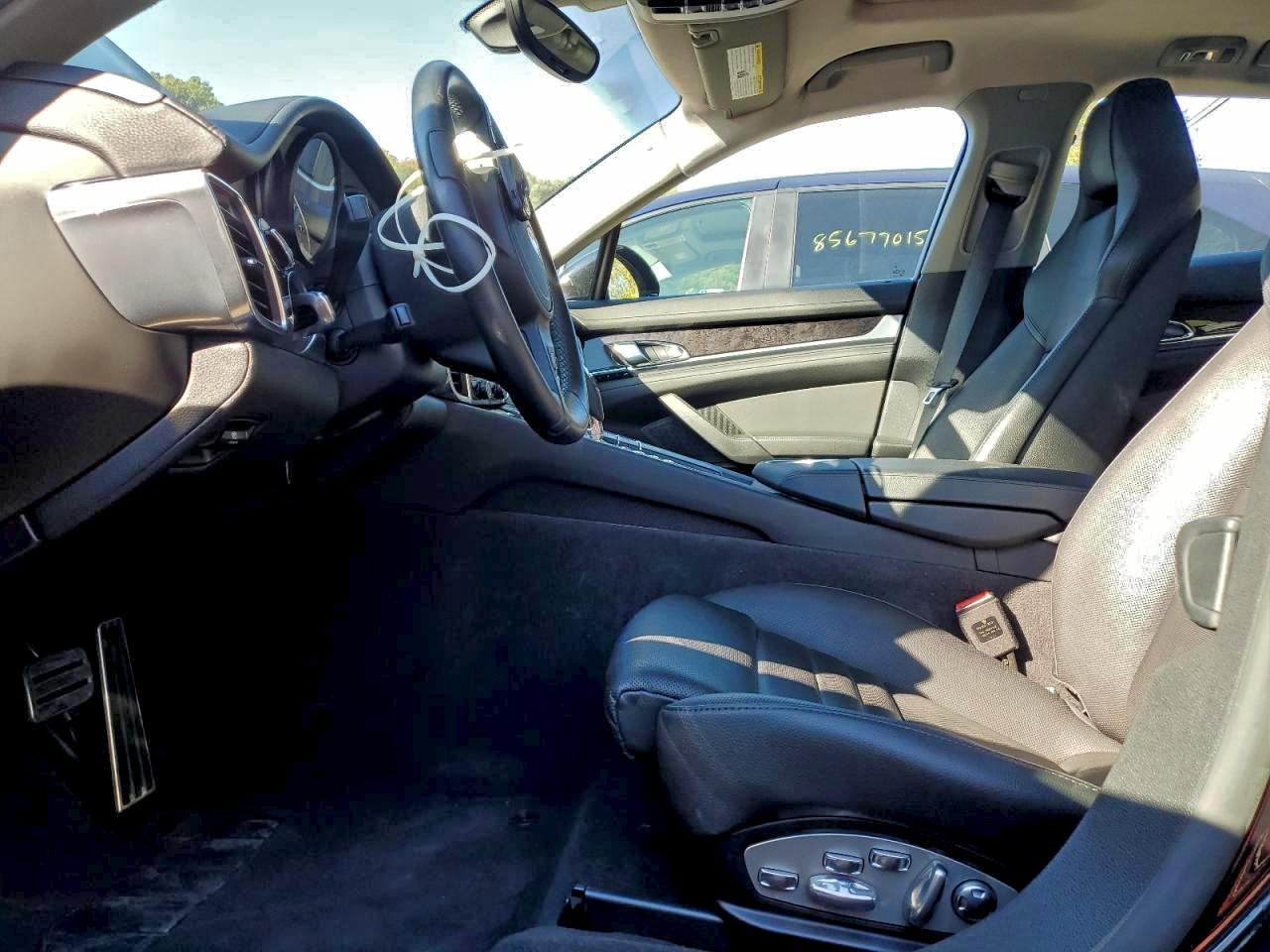 2016 Porsche Panamera 2 VIN: WP0AA2A72GL004035 Lot: 95741125