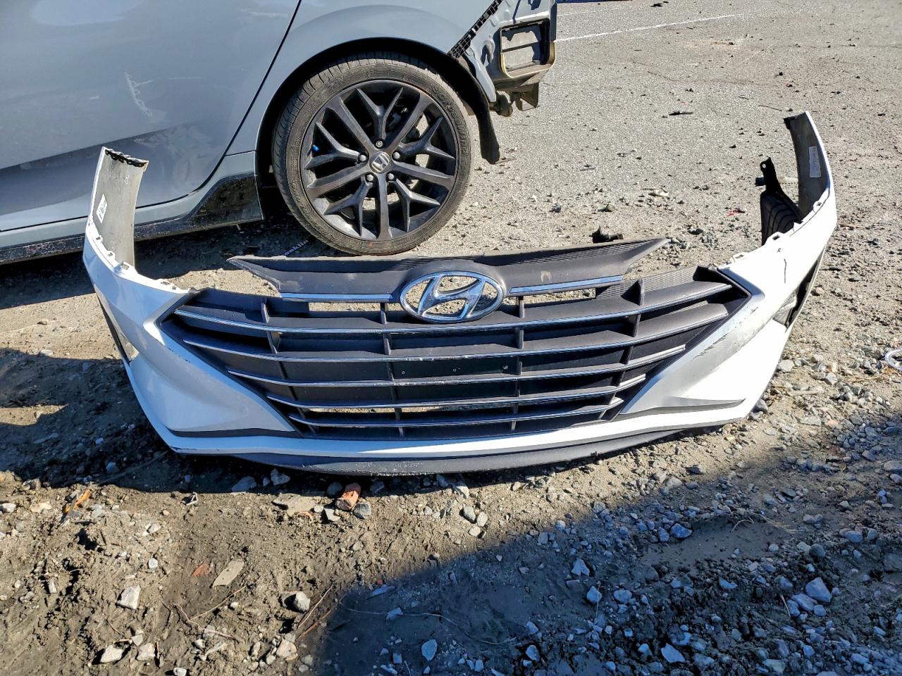 2020 Hyundai Elantra Sel VIN: 5NPD84LFXLH515578 Lot: 97958885