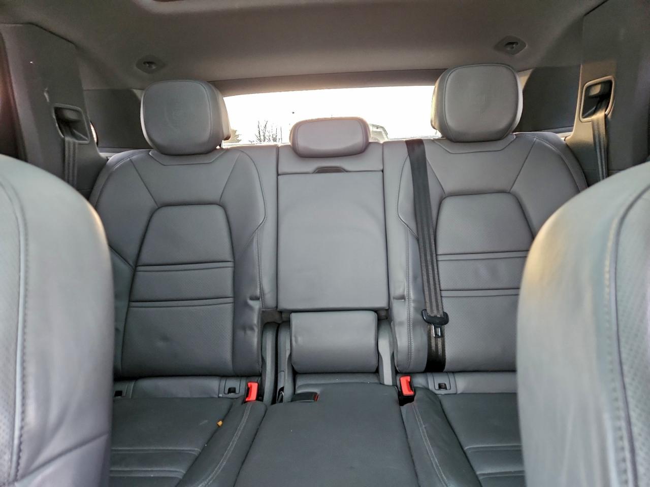 2022 Porsche Cayenne VIN: WP1AA2AYXNDA05268 Lot: 94104055