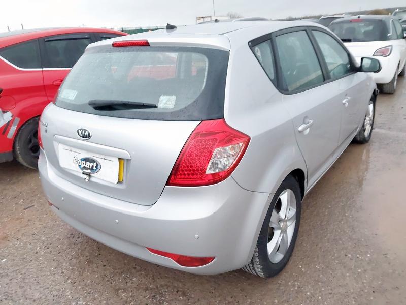 2010 KIA CEED 1.6 2 5DR