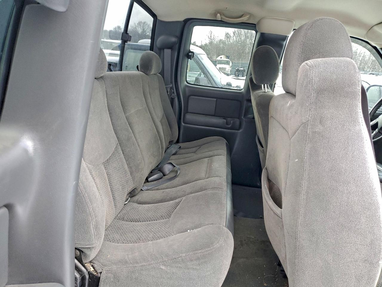 2005 Chevrolet Silverado K1500 VIN: 2GCEK19B351128609 Lot: 94080965