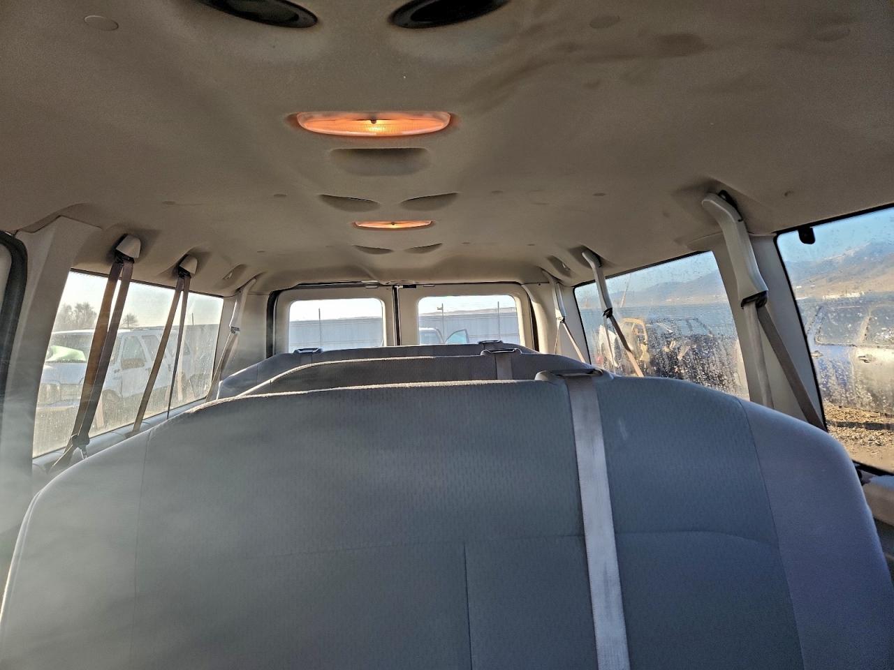 2011 Ford Econoline E350 Super Duty Wagon VIN: 1FBNE3BLXBDB21960 Lot: 96014155