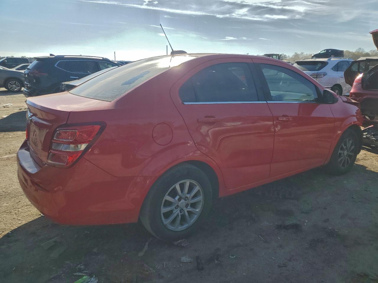 2019 Chevrolet Sonic Lt VIN: 1G1JD5SB3K4116169 Lot: 95936785