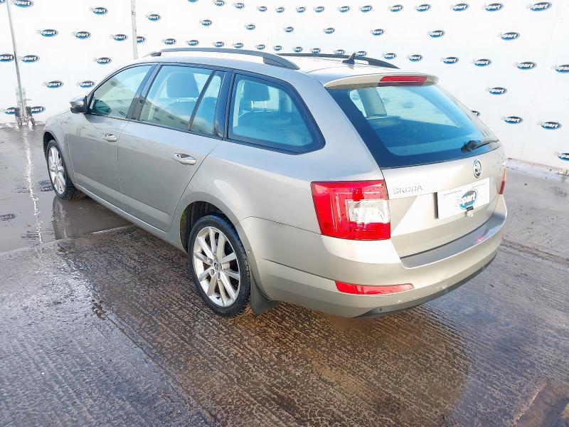 2015 SKODA OCTAVIA 2.0 TDI CR SE L 5DR