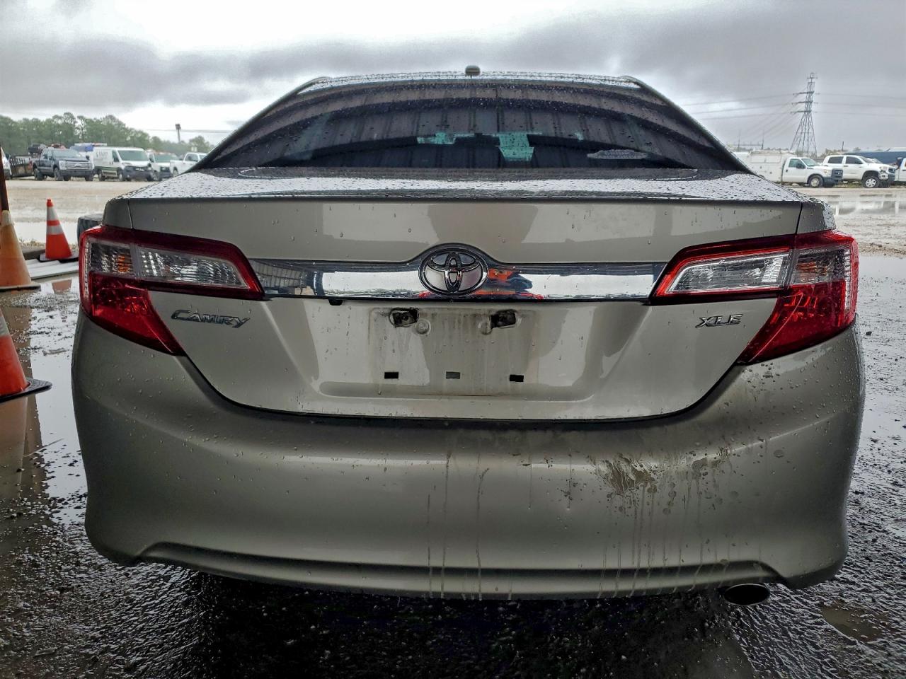 2014 Toyota Camry L VIN: 4T4BF1FK9ER365736 Lot: 94902815