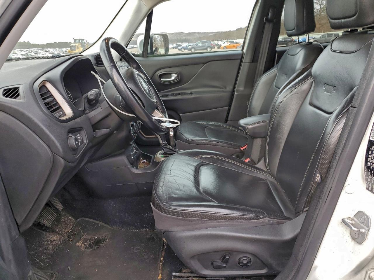 2015 Jeep Renegade Limited VIN: ZACCJBDT0FPB39462 Lot: 96500075