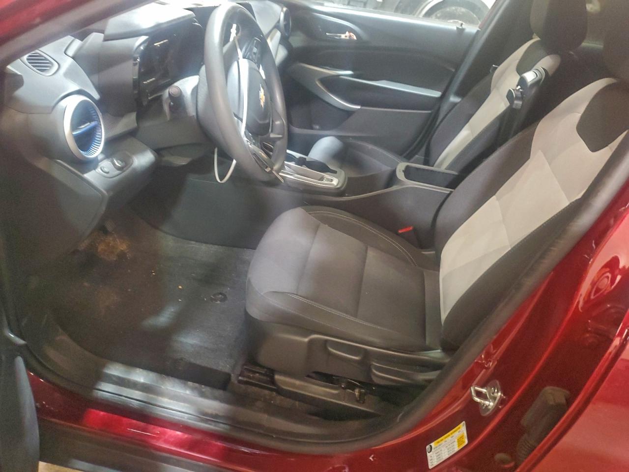 2024 Chevrolet Trax Ls VIN: KL77LFE20RC200517 Lot: 94298555