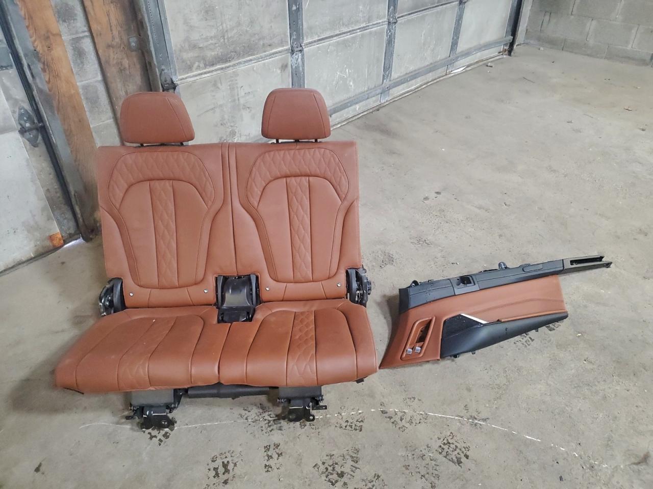 Фото: 5UXCW2C55KL082323