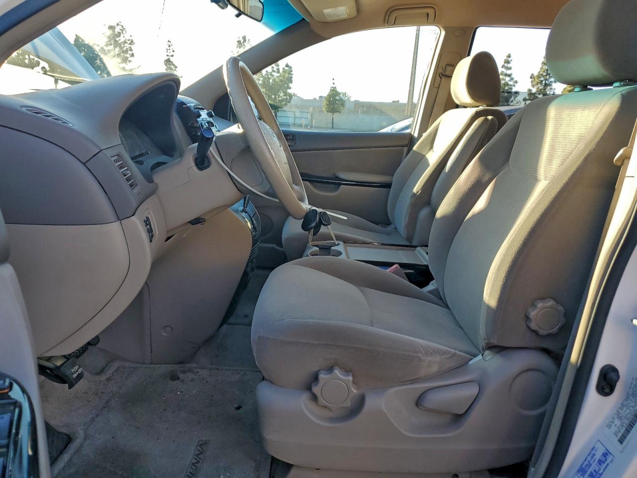 2004 Toyota Sienna Ce VIN: 5TDZA23C54S048330 Lot: 95182435