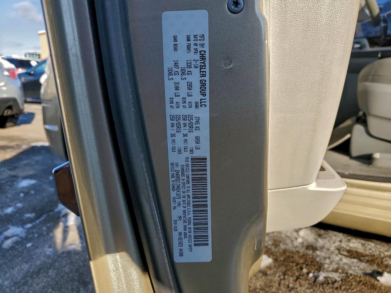 2010 Chrysler Town & Country Touring VIN: 2A4RR5D17AR241679 Lot: 94778215