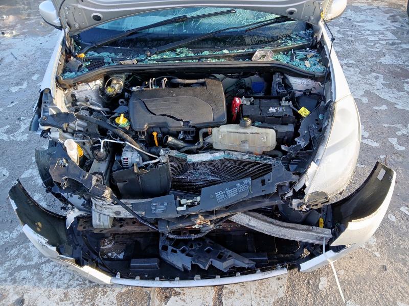 2011 RENAULT CLIO 1.2 16V I-MUSIC 3DR