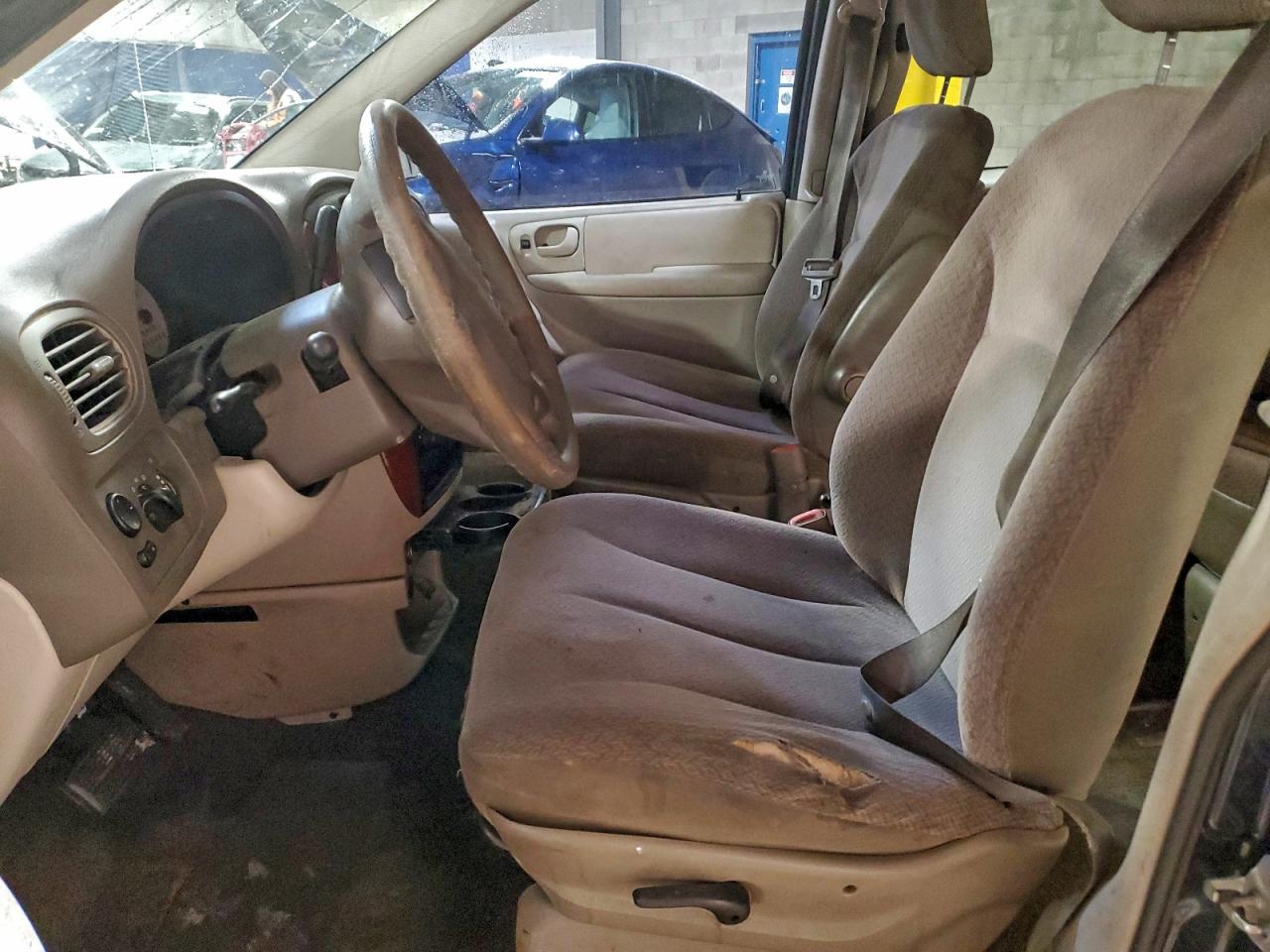 2007 Chrysler Town & Country Lx VIN: 1A4GJ45R17B163033 Lot: 96425515