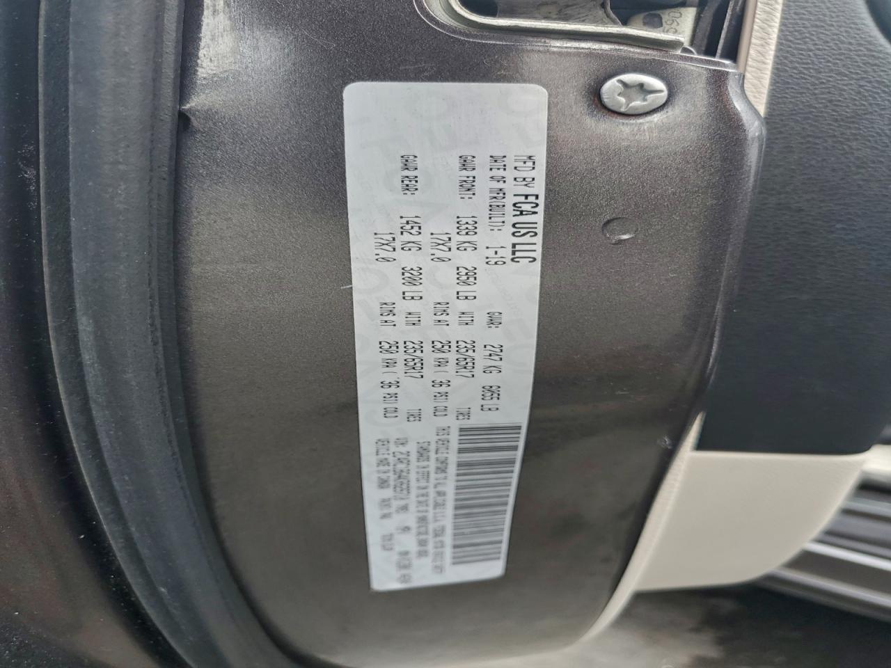 2019 Chrysler Pacifica Touring L VIN: 2C4RC1BG4KR626710 Lot: 94929635