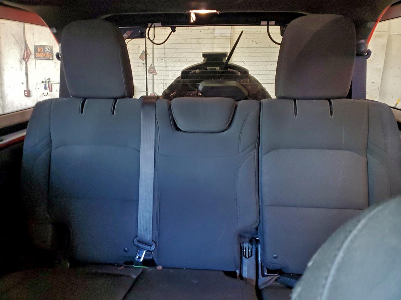 2018 Jeep Wrangler Unlimited Sport VIN: 1C4HJXDG2JW216172 Lot: 96167995