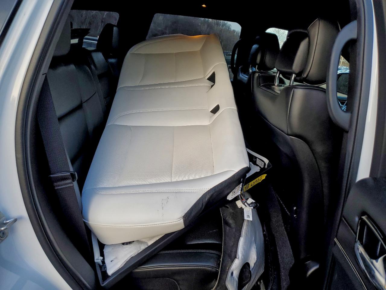 2021 Jeep Grand Cherokee Overland VIN: 1C4RJFCGXMC583407 Lot: 93811565