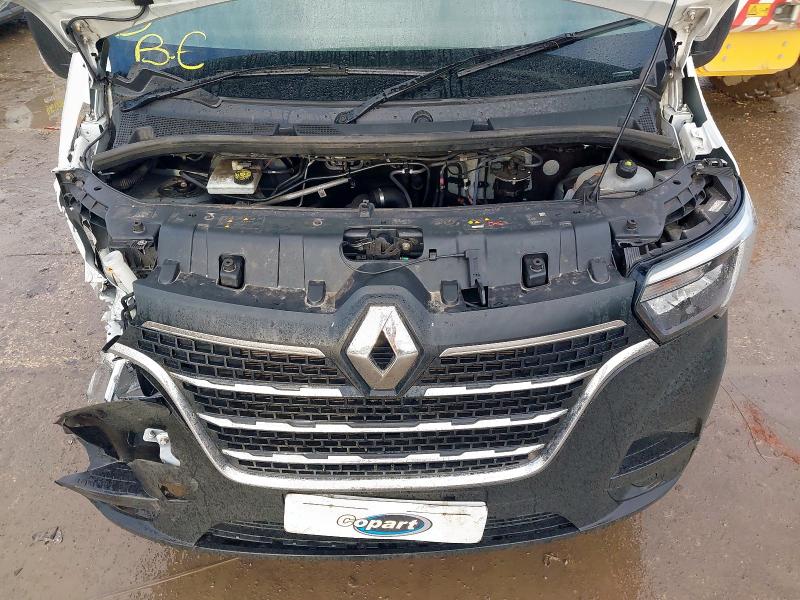 2022 RENAULT MASTER MM35DCI 135 BUSINESS+ MEDIUM ROOF VAN