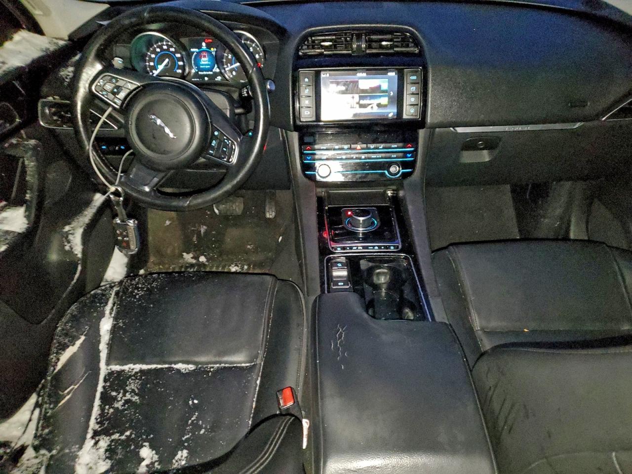 2018 Jaguar F-Pace Premium VIN: SADCJ2GX7JA203945 Lot: 94572375