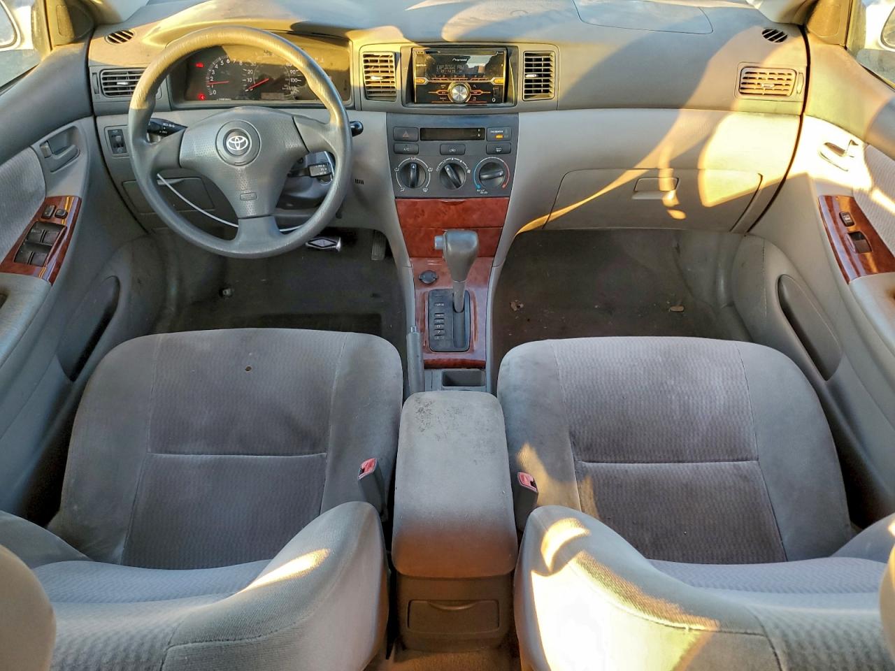 2005 Toyota Corolla Ce VIN: 1NXBR32EX5Z469746 Lot: 95310755