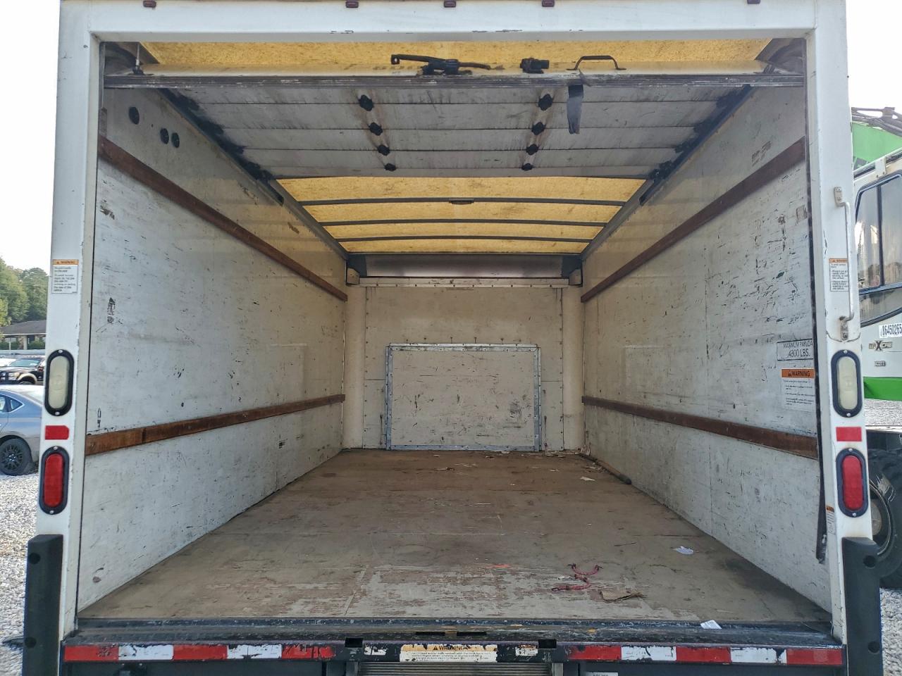 2016 Ford Econoline E350 Super Duty Cutaway Van VIN: 1FDWE3FS5GDC34557 Lot: 95429635