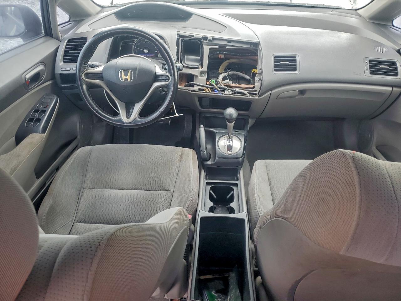 2010 Honda Civic Vp VIN: 2HGFA1F36AH568752 Lot: 97832925