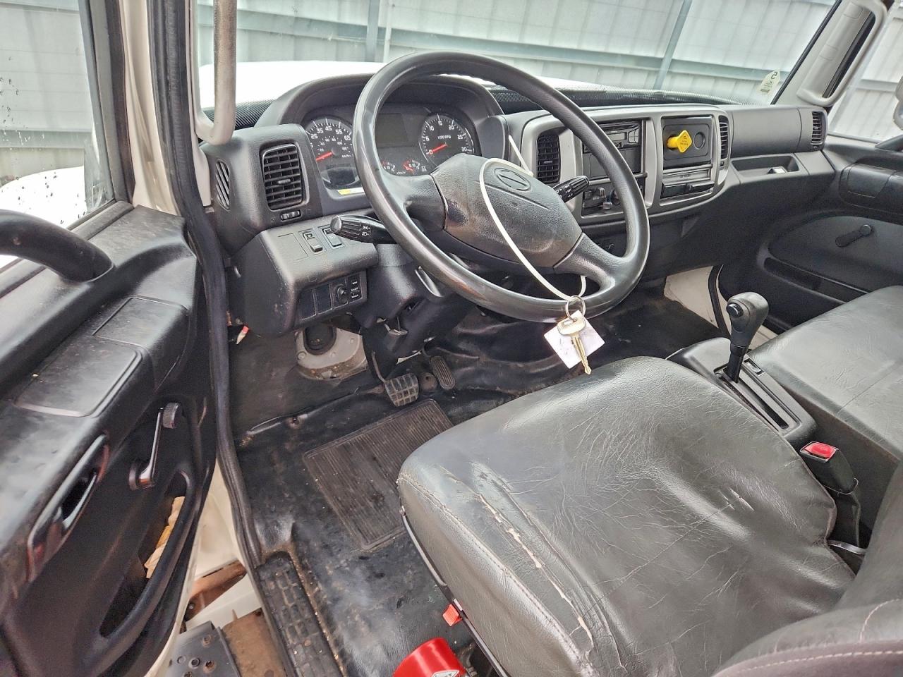 2015 Hino 268 VIN: 5PVNJ8JV6F4S59198 Lot: 93512905