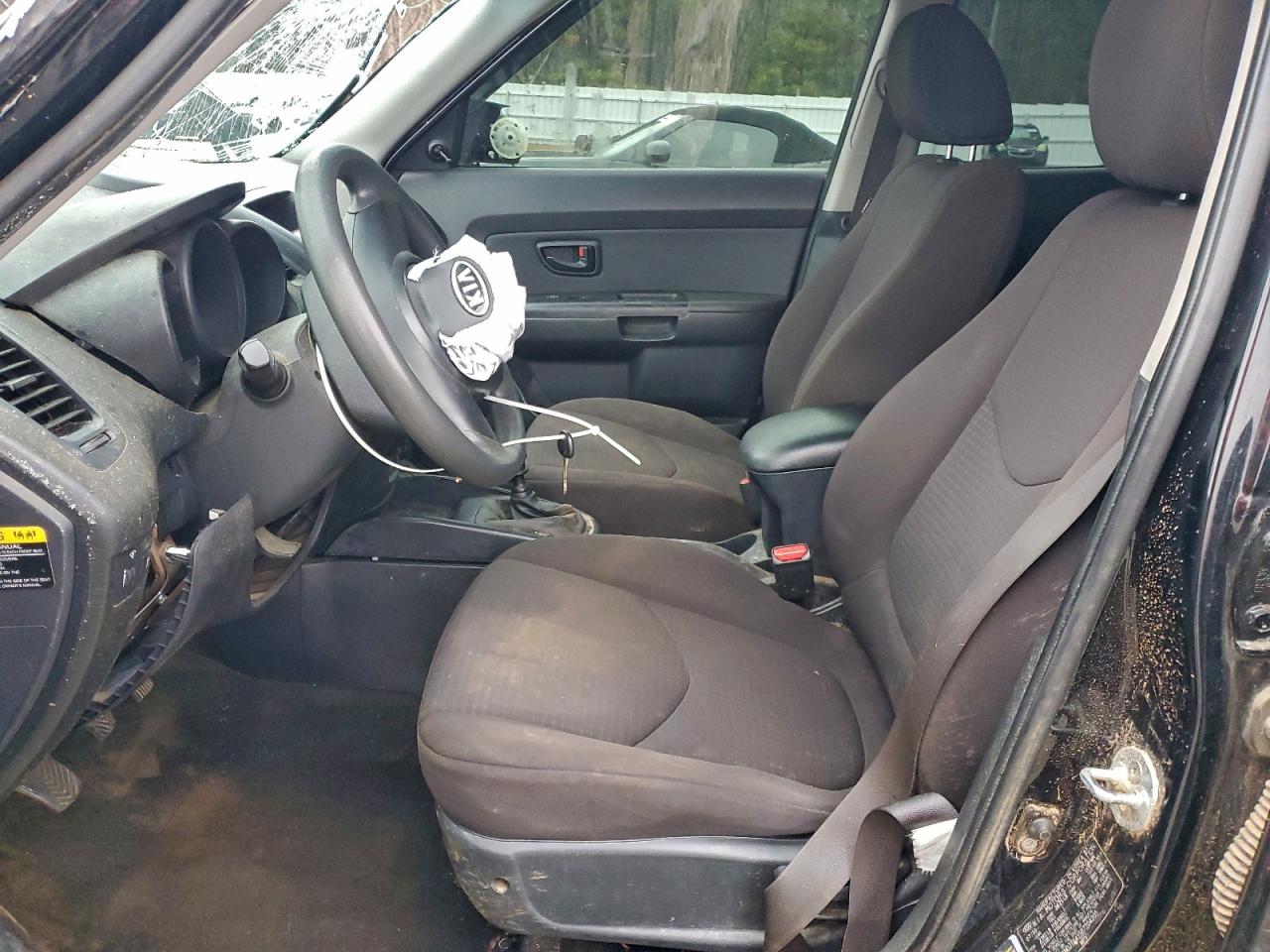 2011 Kia Soul VIN: KNDJT2A15B7204205 Lot: 95303665