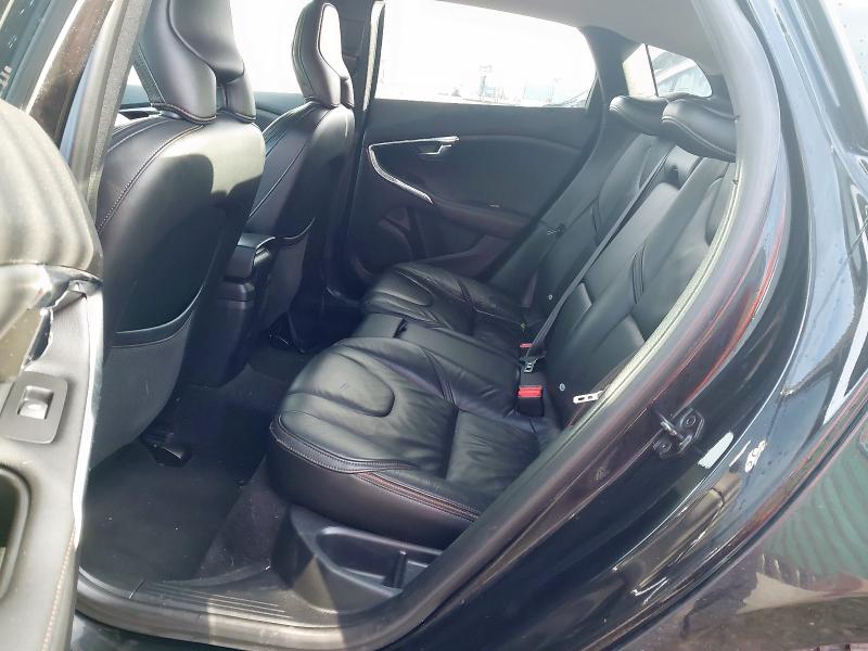 2013 VOLVO V40 D2 CROSS COUNTRY LUX NAV 5DR