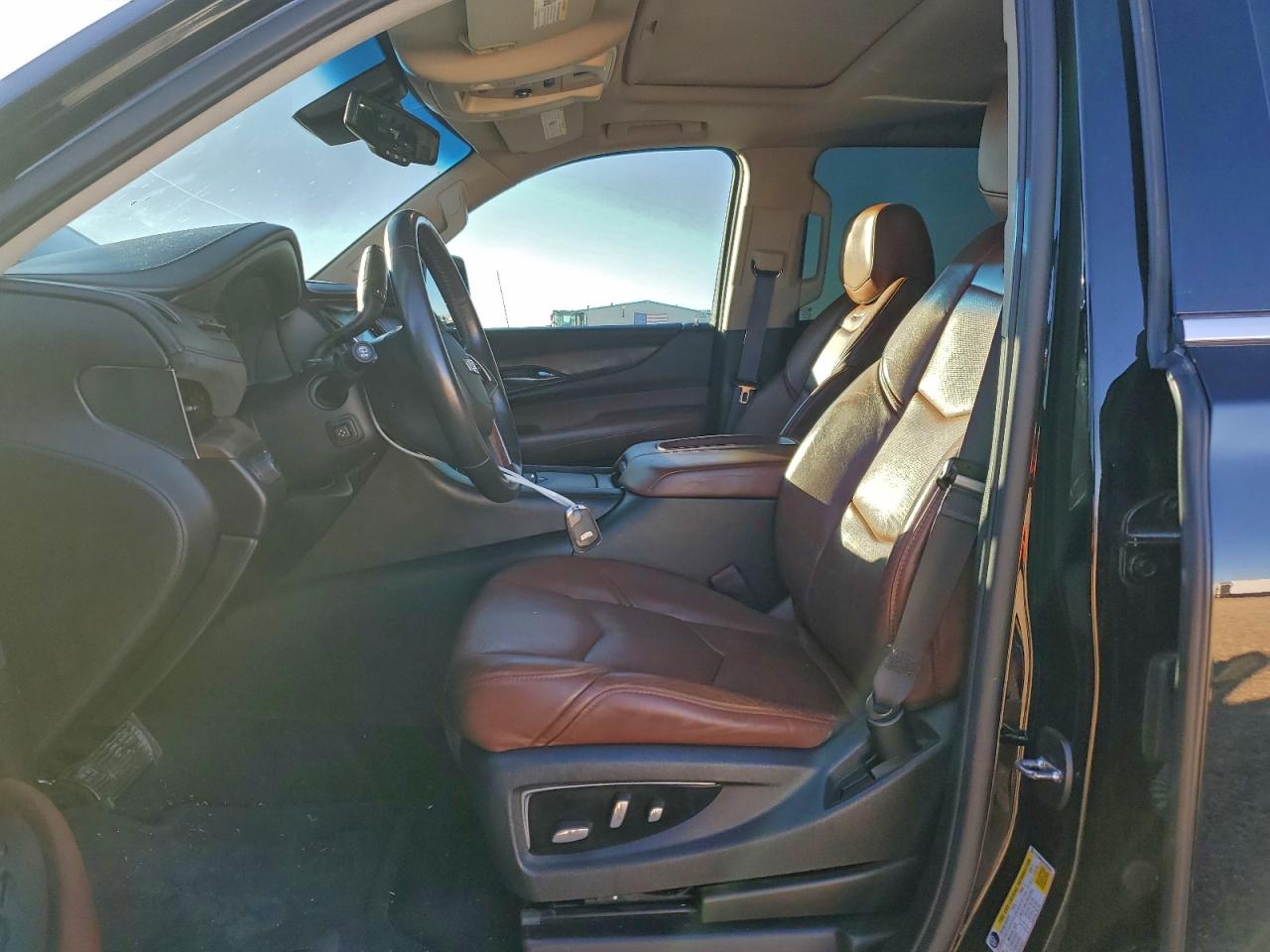 2015 Cadillac Escalade Luxury VIN: 1GYS3MKJ8FR626326 Lot: 96289325