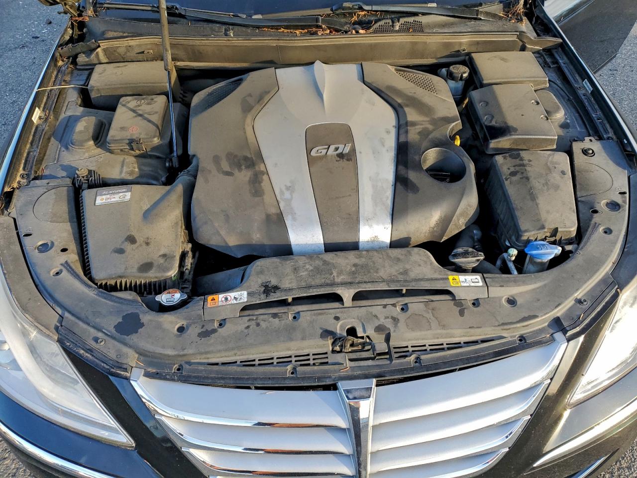 2013 Hyundai Genesis 3.8L VIN: KMHGC4DD3DU243421 Lot: 94812965