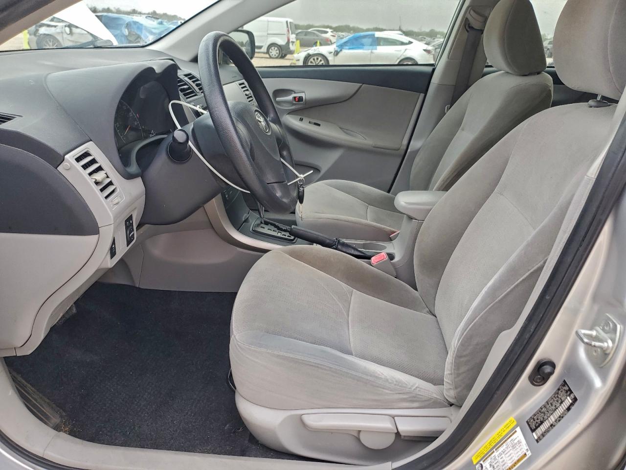 2013 Toyota Corolla Base VIN: JTDBU4EEXDJ117285 Lot: 94032945