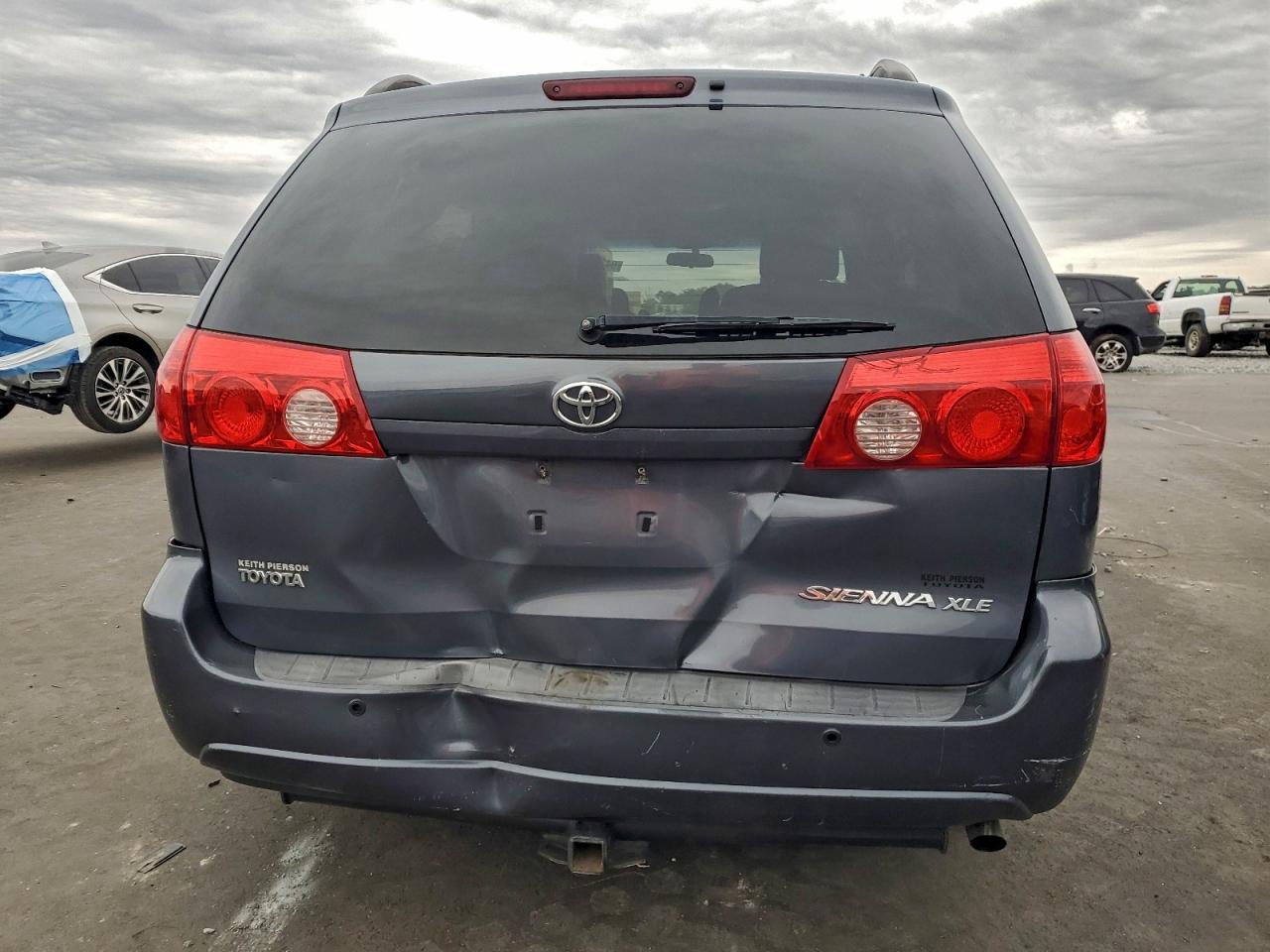 2008 Toyota Sienna Xle VIN: 5TDZK22C28S213285 Lot: 94288365