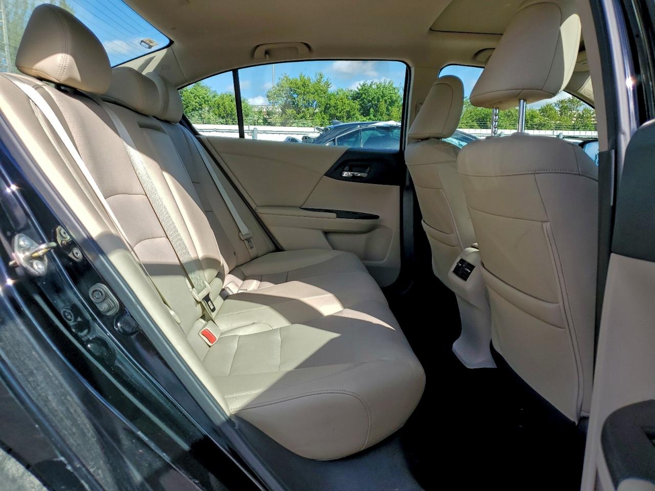 2015 Honda Accord Exl VIN: 1HGCR3F86FA038094 Lot: 95471305