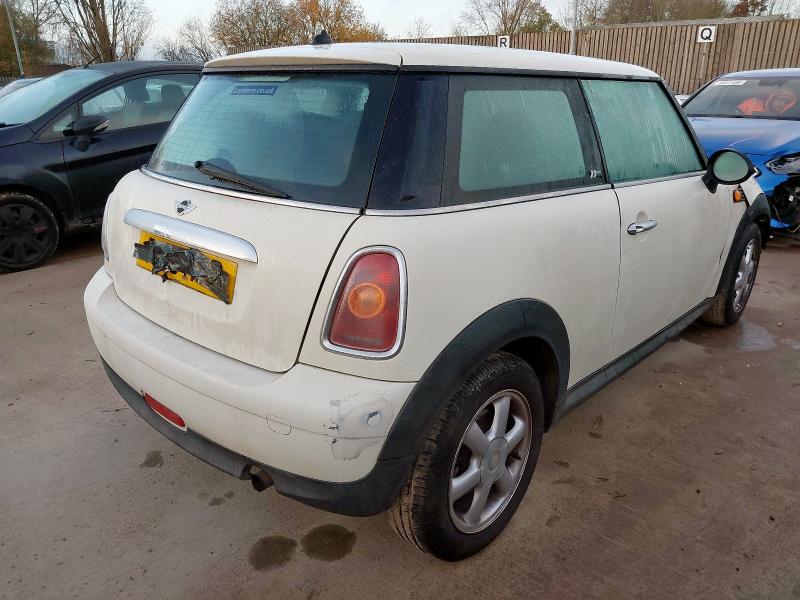 2010 MINI HATCHBACK 1.4 FIRST 3DR
