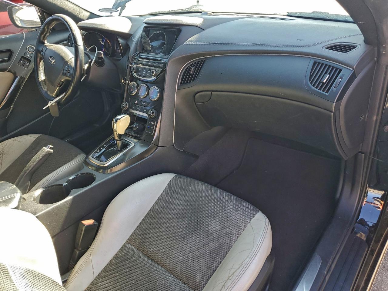 2013 Hyundai Genesis Coupe 2.0T VIN: KMHHT6KD5DU107004 Lot: 94716875