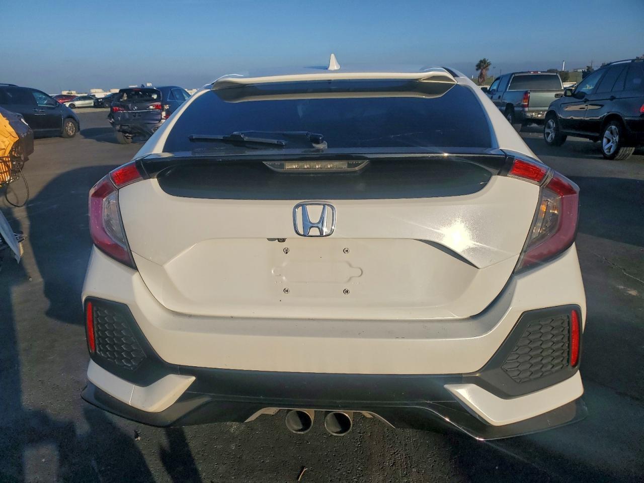 2017 Honda Civic Sport VIN: SHHFK7H40HU419112 Lot: 94377665