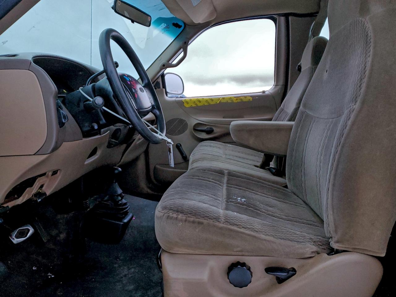 1998 Ford F150 VIN: 2FTZX18W4WCA76145 Lot: 93137335