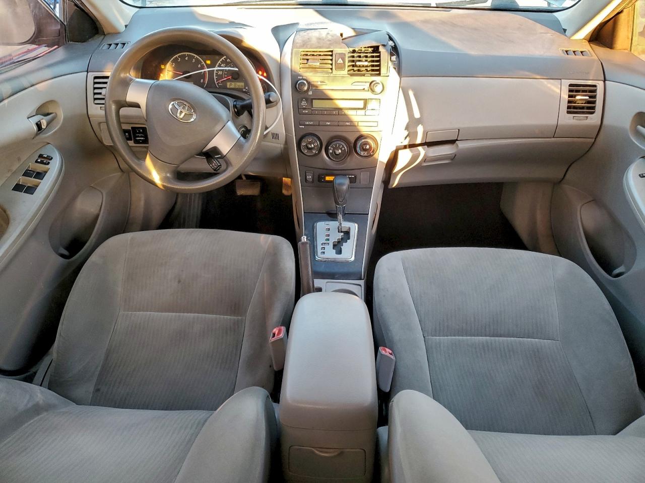 2010 Toyota Corolla Base VIN: 2T1BU4EE7AC516002 Lot: 95774945