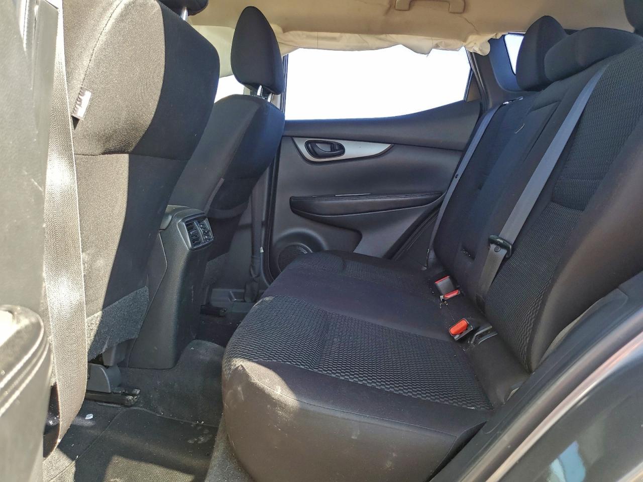 2018 Nissan Rogue Sport S VIN: JN1BJ1CP1JW180868 Lot: 96189095