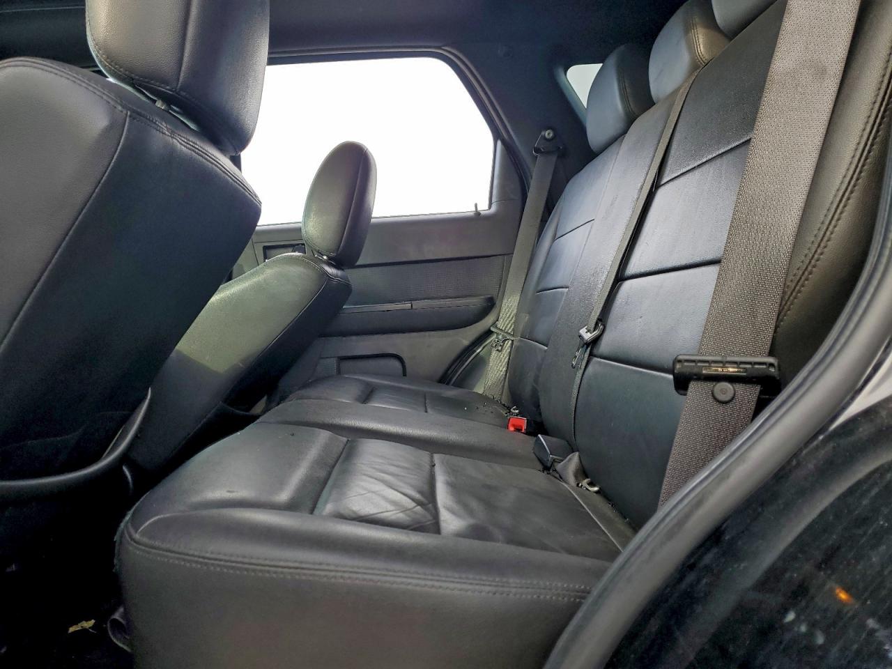 2010 Ford Escape Limited VIN: 1FMCU9EG5AKB80962 Lot: 96904415