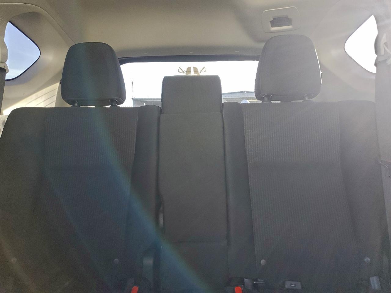 2018 Toyota Rav4 Le VIN: JTMBFREV6JJ240939 Lot: 96169965