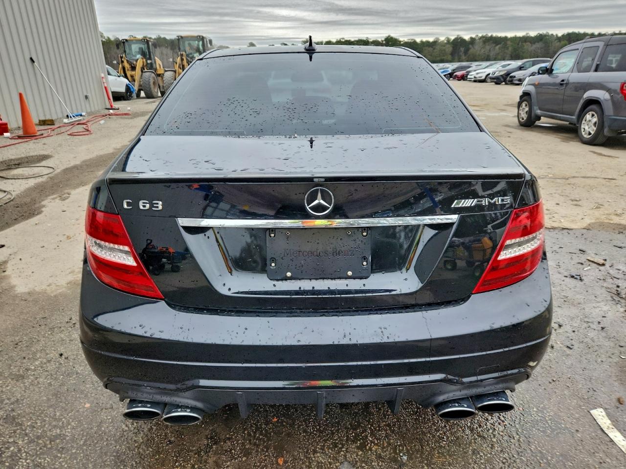 2013 Mercedes-Benz C 63 Amg VIN: WDDGF7HB1DA749004 Lot: 94643465