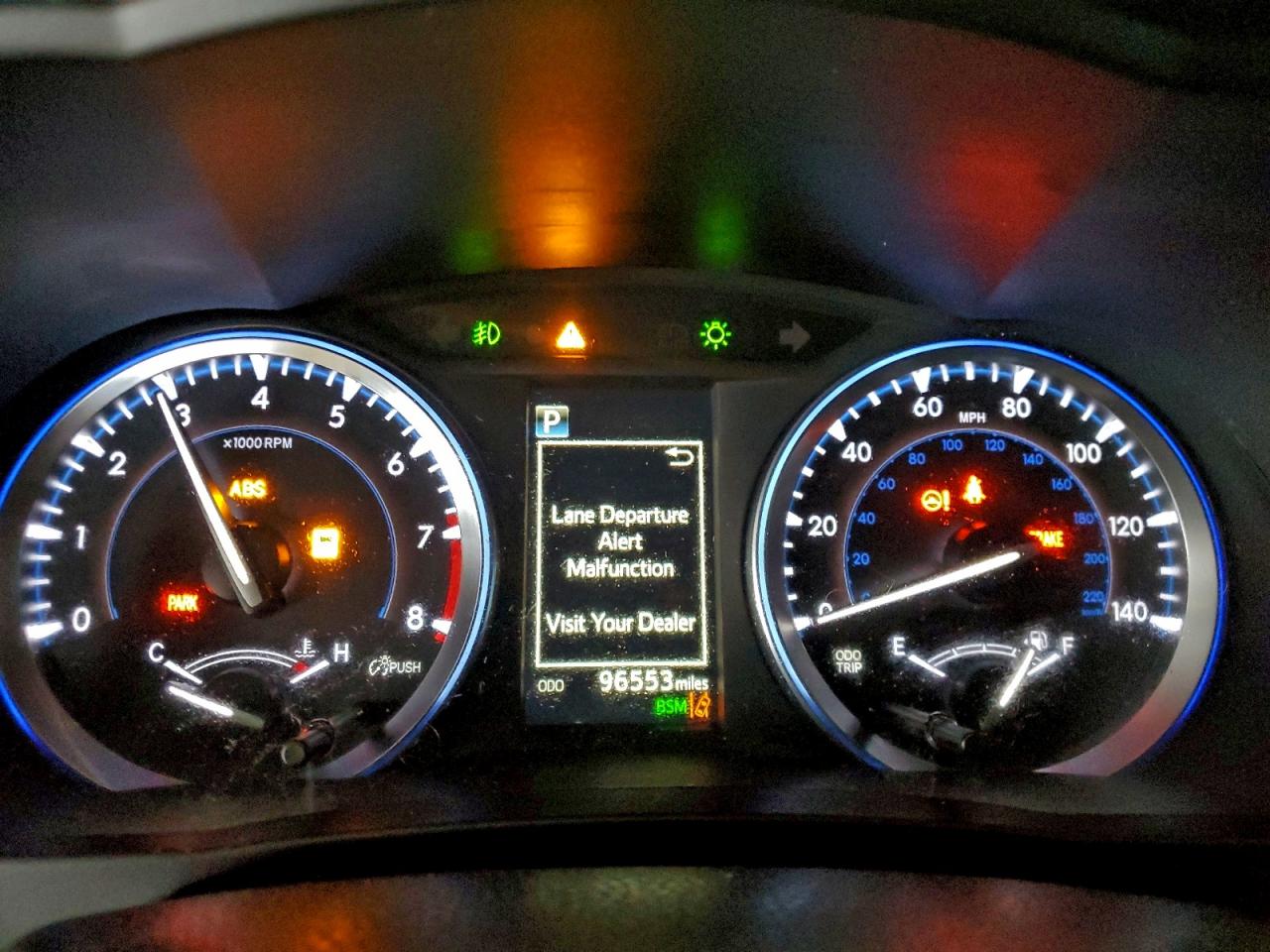 2017 Toyota Highlander Se VIN: 5TDJZRFH3HS388328 Lot: 94656115