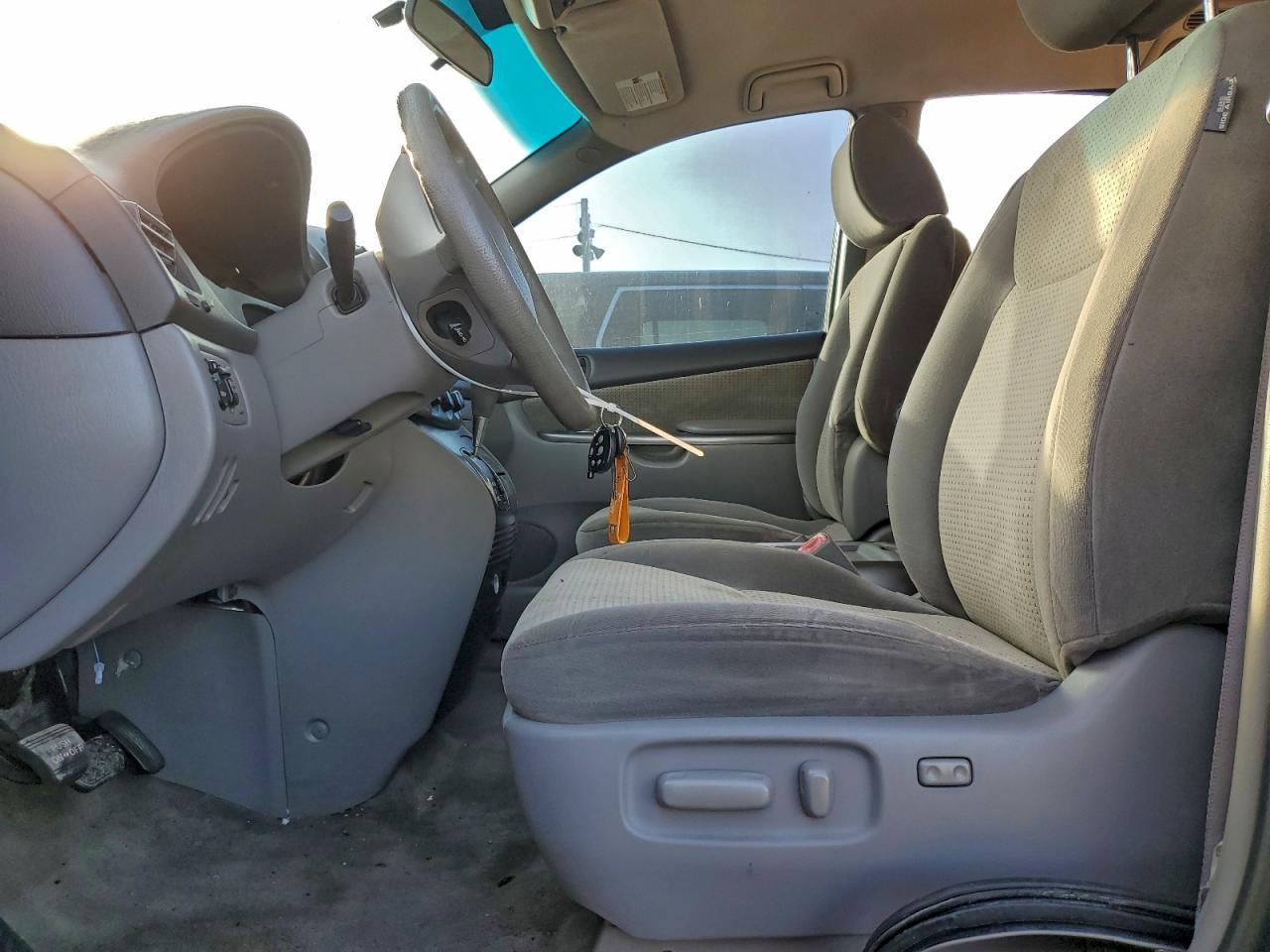 2009 Toyota Sienna Le VIN: 5TDBK23CX9S025132 Lot: 94543535