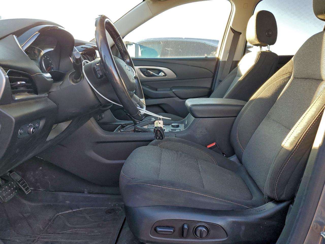 2019 Chevrolet Traverse Lt VIN: 1GNERGKW2KJ167549 Lot: 94548855