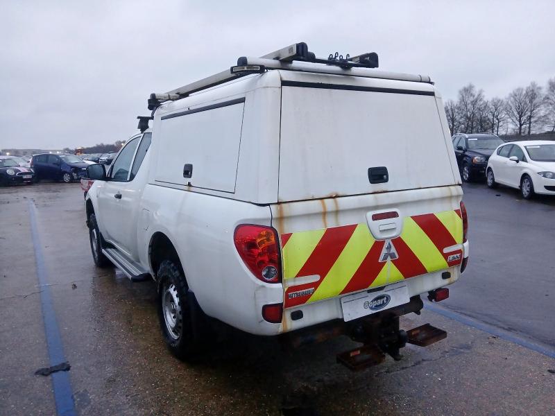 2016 MITSUBISHI L200 4LIFE CLUB CAB DI-D 